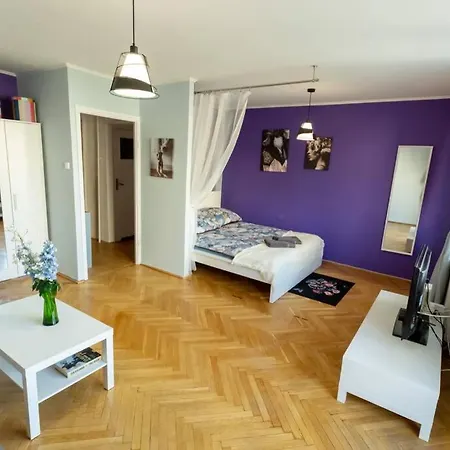 Apartment Miodowa 23, Old Town