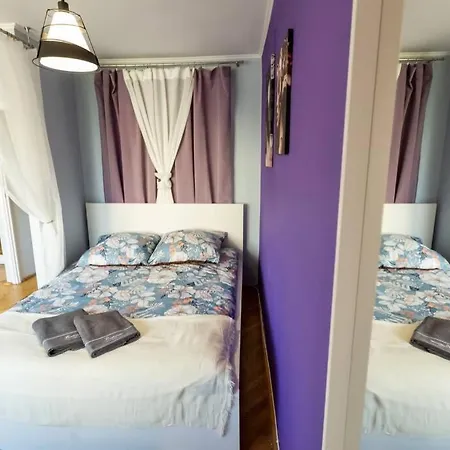 Miodowa 23, Old Town Apartment